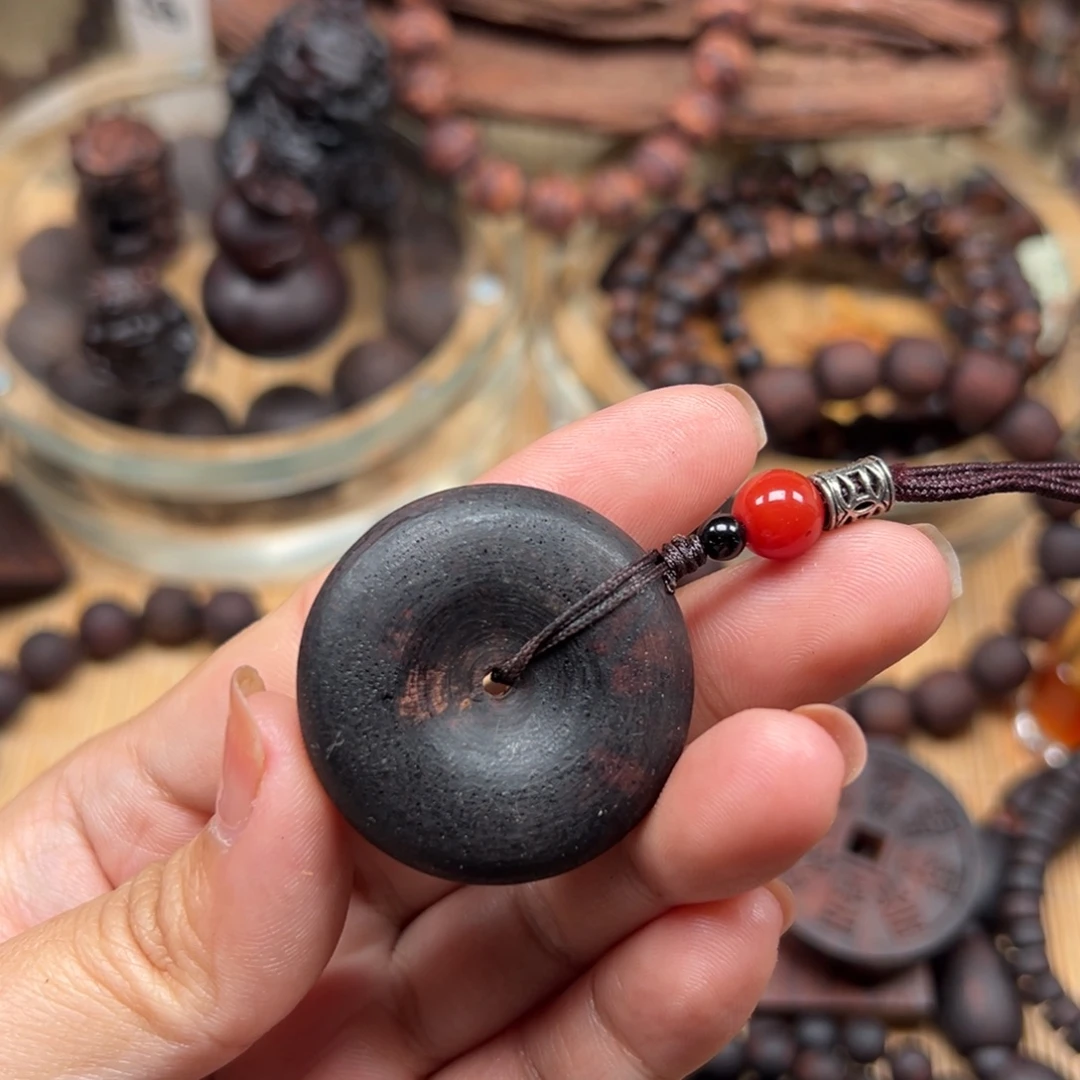 降真香无事牌平安扣