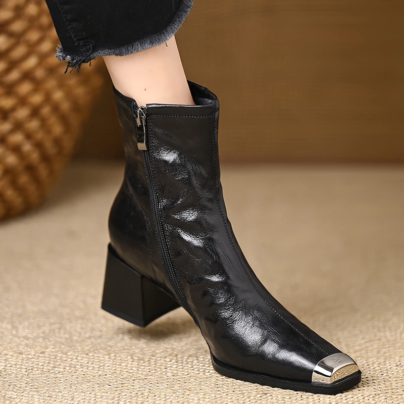 法式复古高跟靴子女5.5厘米时尚金属方头粗跟短靴秋冬加绒瘦瘦靴