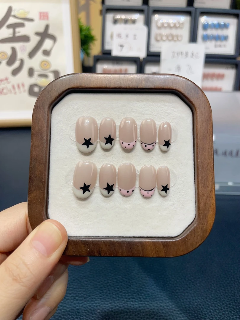 上新【芭蕾】纯手工穿戴甲裸色法式短甲显白气质款美甲十片装