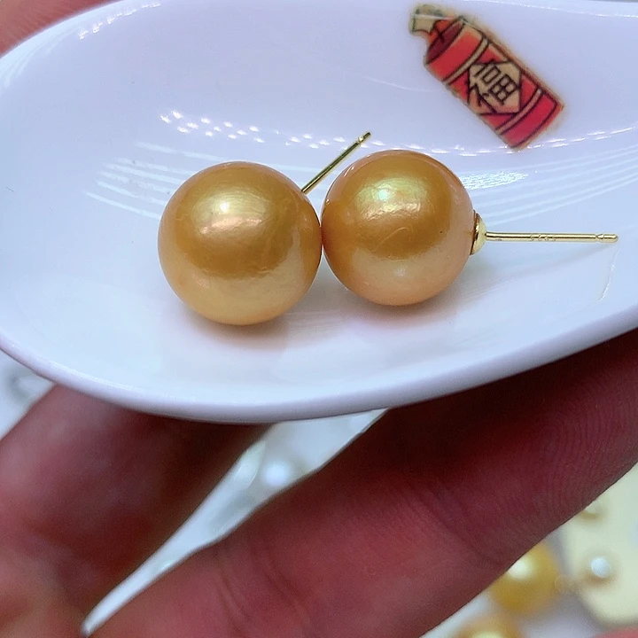 银S925镶嵌耳饰淡水珍珠