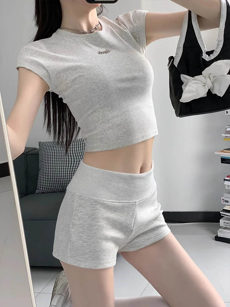 美式休闲运动短裤女夏季2025新款显瘦修身小个子卫裤高腰辣妹热裤