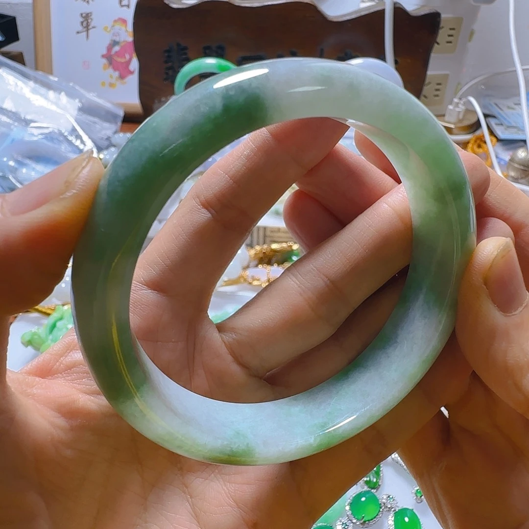 翡翠未镶嵌手镯翡翠520