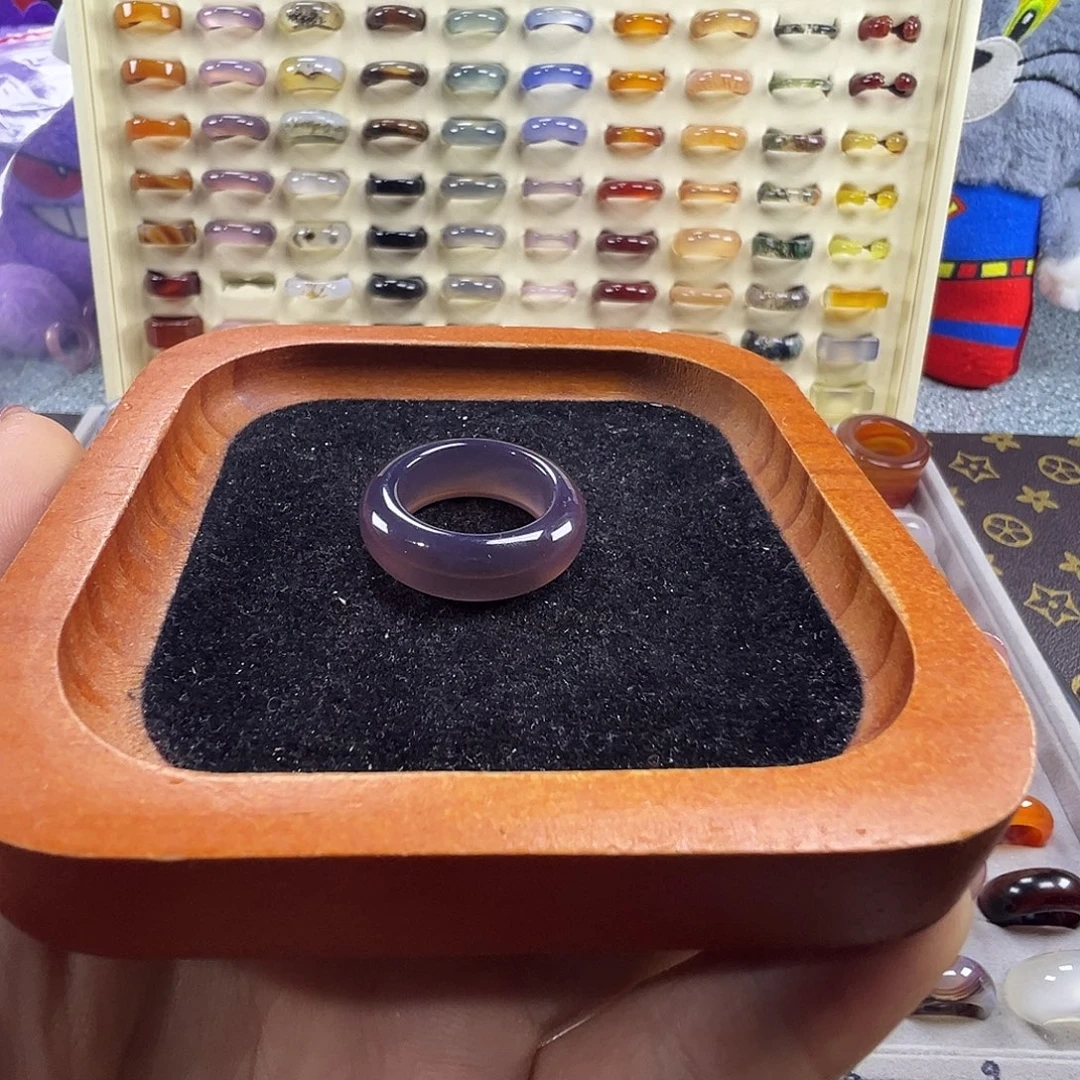 茉***沫玛瑙/玉髓未镶嵌戒指A1不退换18.5港19