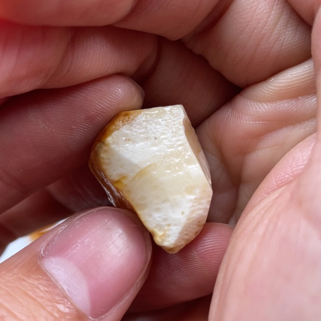 定制琥珀未镶嵌天然蜜蜡