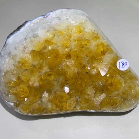 未镶嵌大型摆件（非配饰）黄晶
