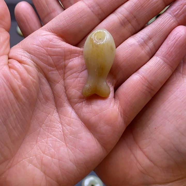 和田玉颈饰未镶嵌轩***诺