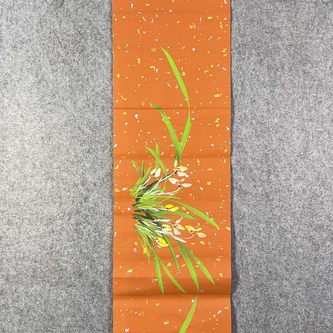 国画560 花鸟在树丛的顶端鸣叫叫声响