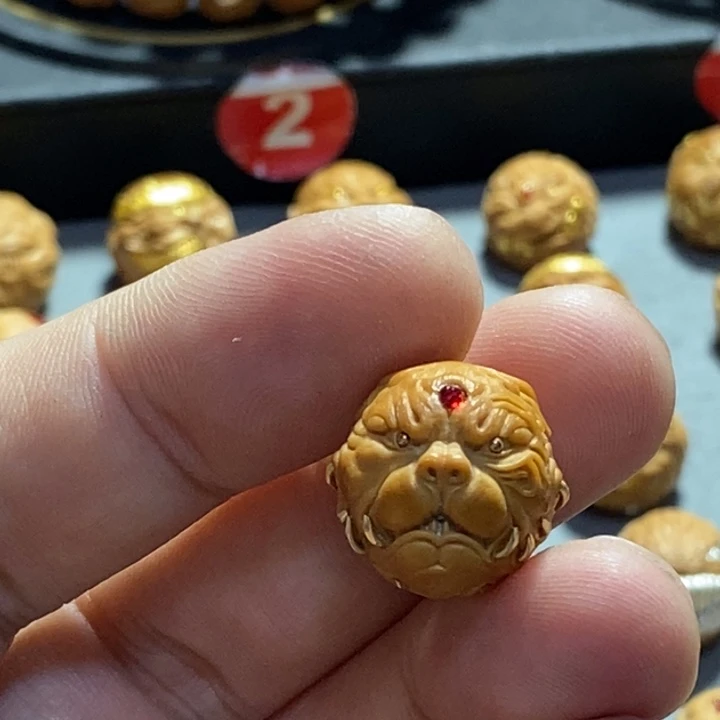 把件猴头核桃狗王