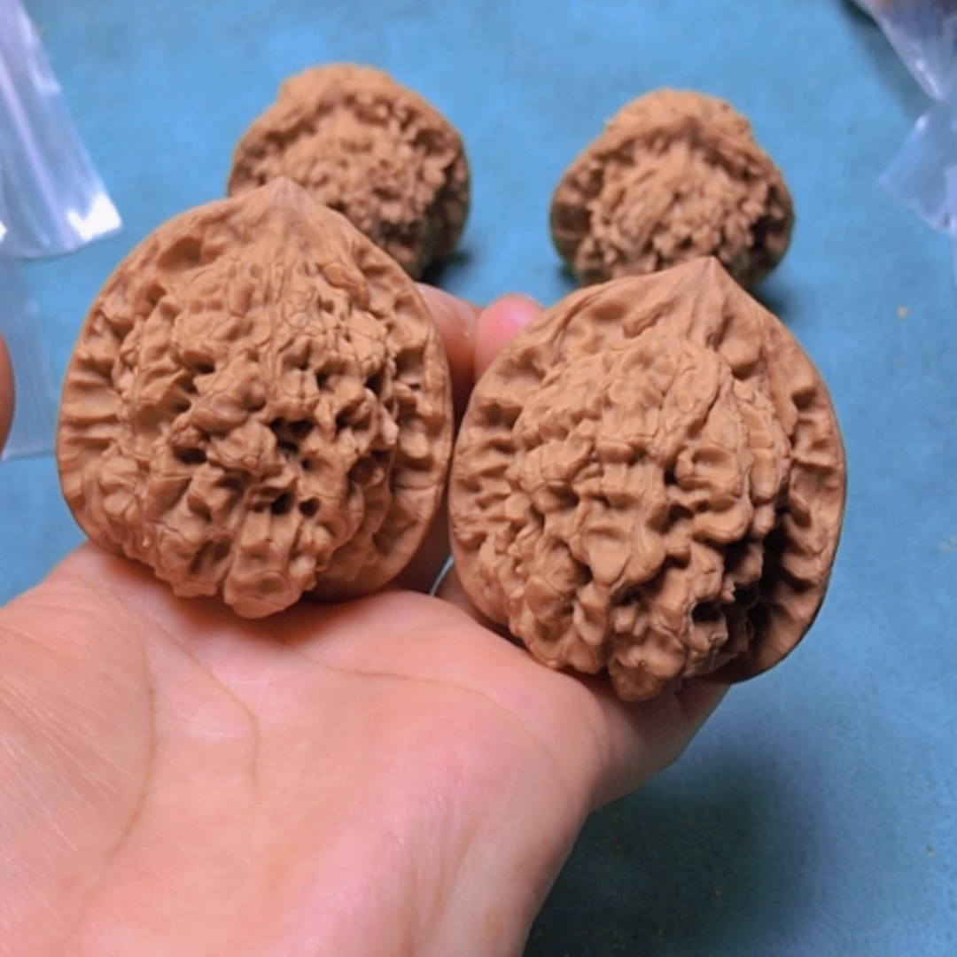 【闪购商品】核桃摆件45官帽全品