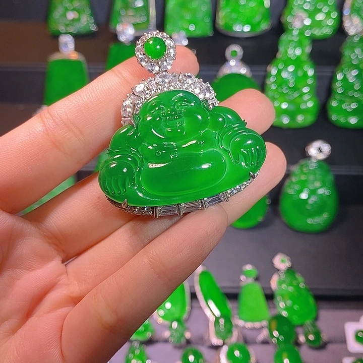 翡翠银S925镶嵌颈饰是