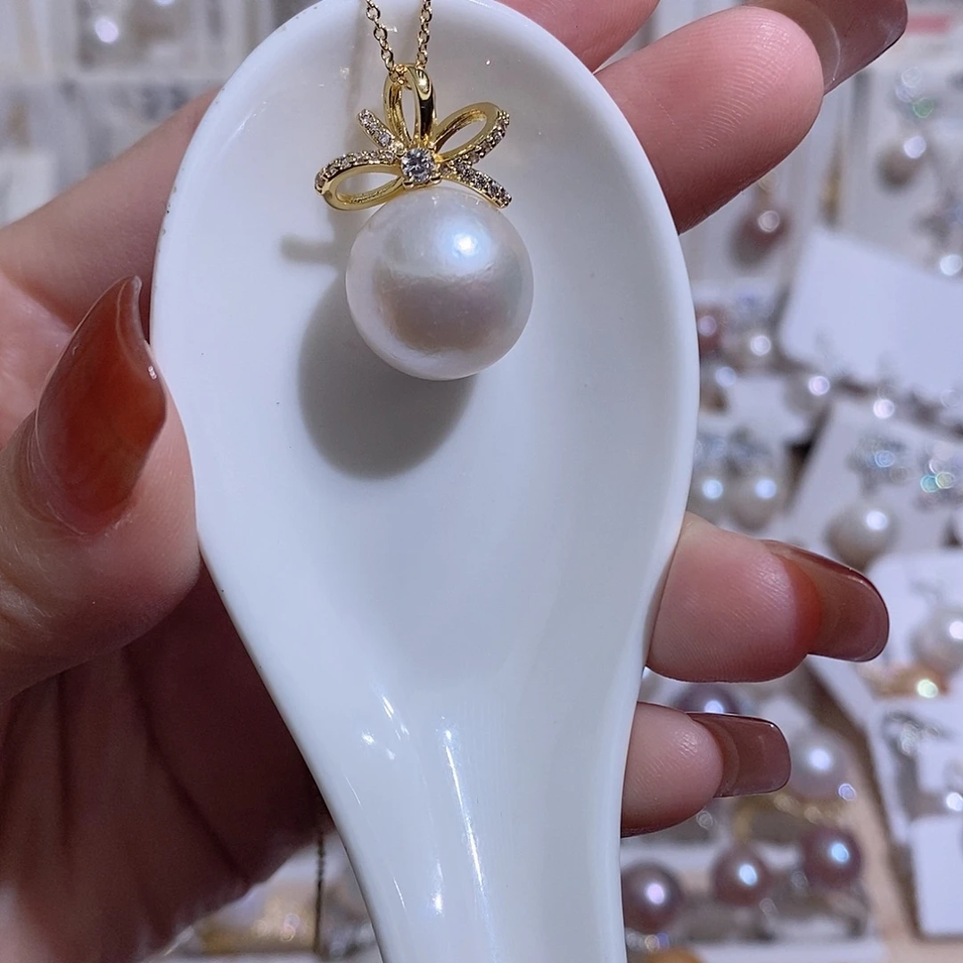 淡水珍珠未镶嵌吊坠(赠链)w14.7