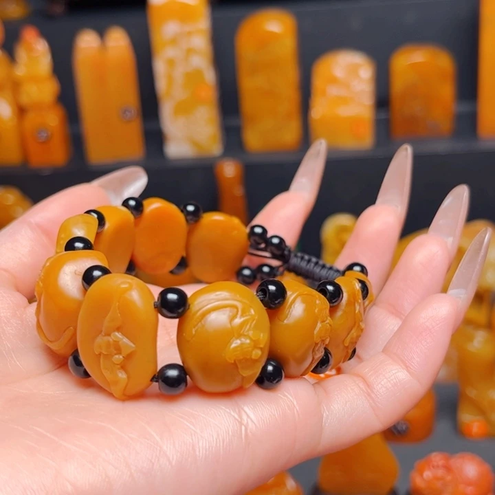 秋***果田黄石石雕石雕石雕