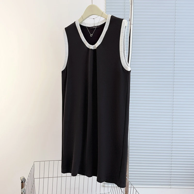 黑色U领宽松短款连衣裙新款修身百搭遮副乳撞色拼接外穿无袖坎肩