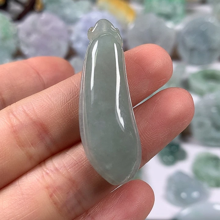 翡翠未镶嵌颈饰福瓜福利