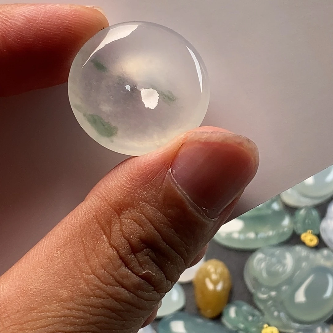 颈饰未镶嵌翡翠天然