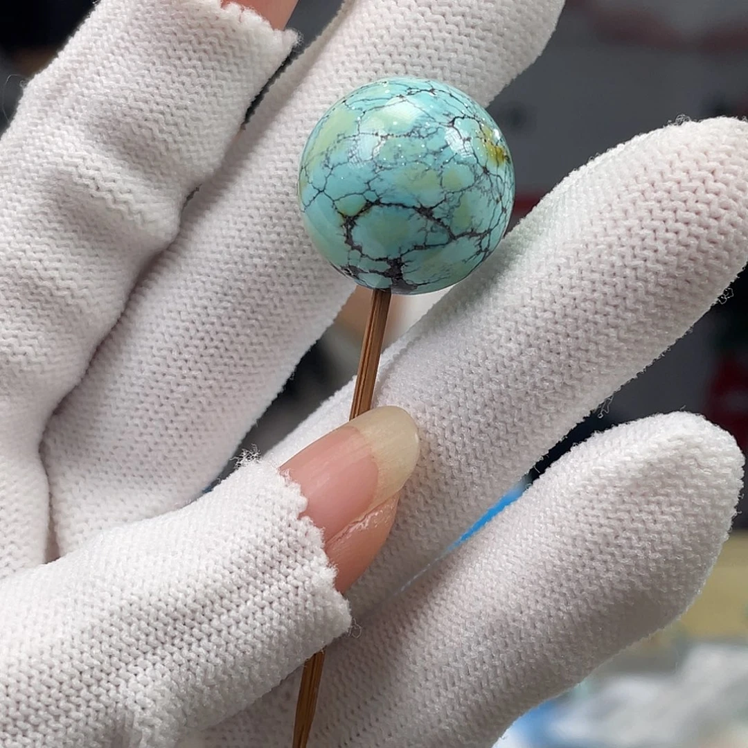 绿松石未镶嵌挂件