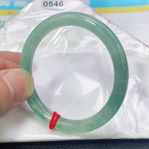 翡翠手镯未镶嵌0546号