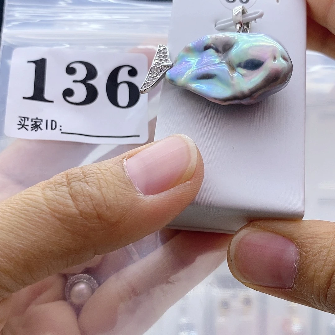 颈饰淡水珍珠钛钢