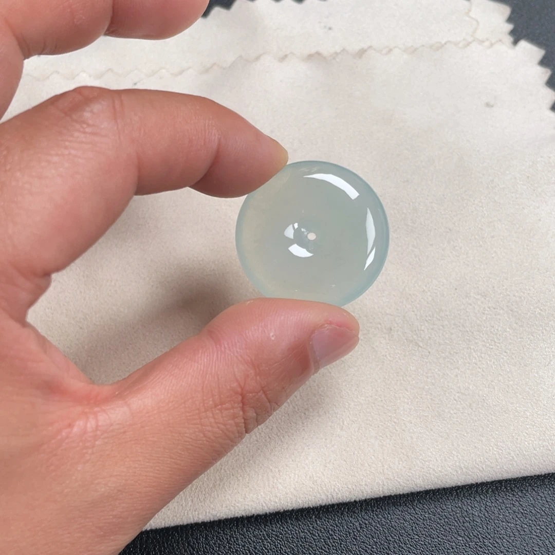 翡翠未镶嵌颈饰567788875557888