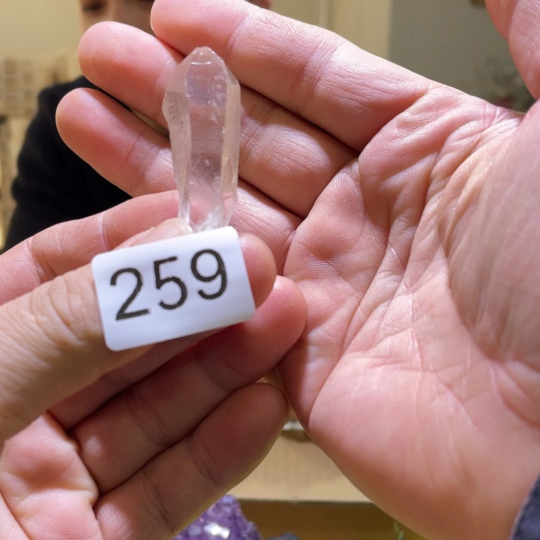 水晶未镶嵌珠宝半成品