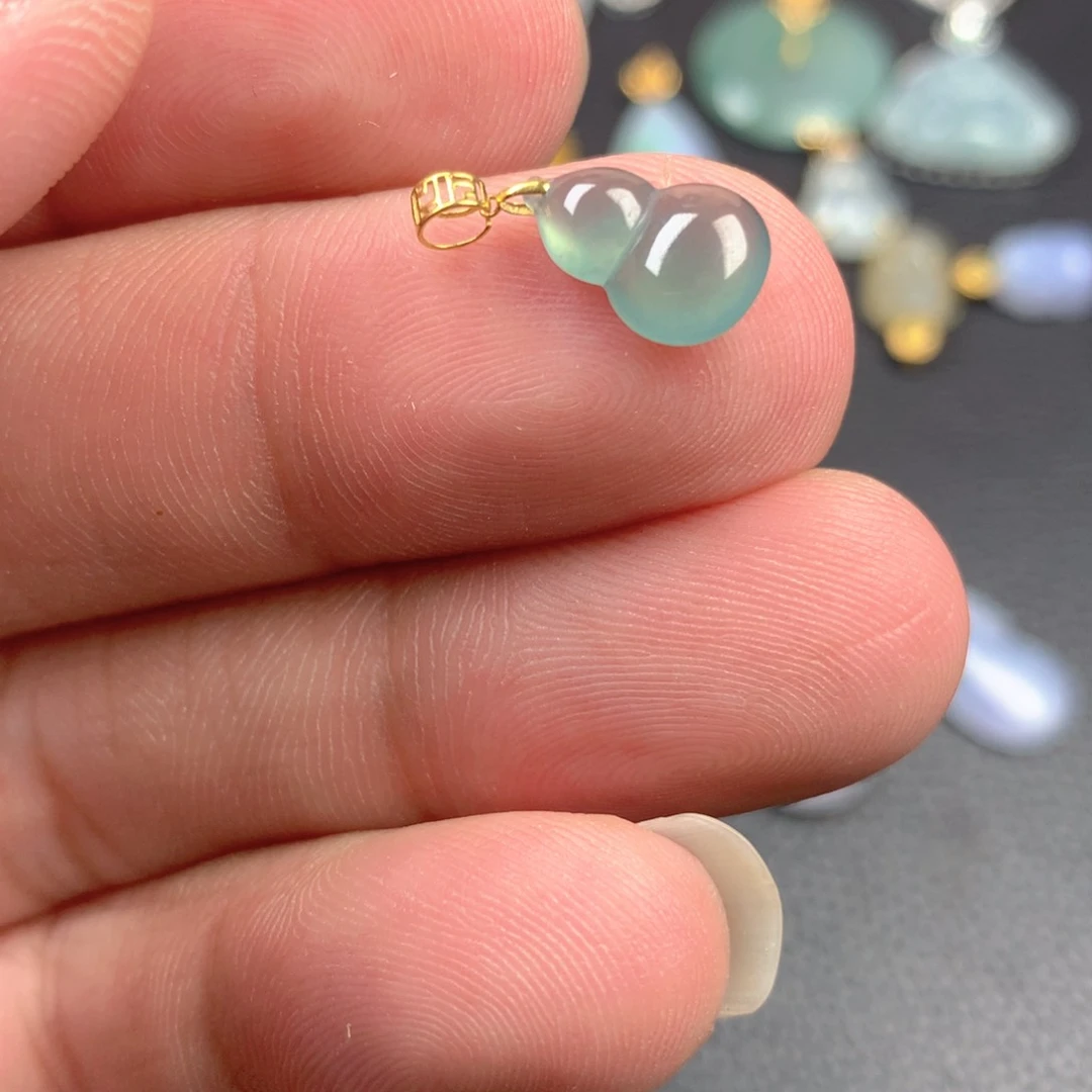 【闪购商品】翡翠18K金镶嵌颈饰翡翠