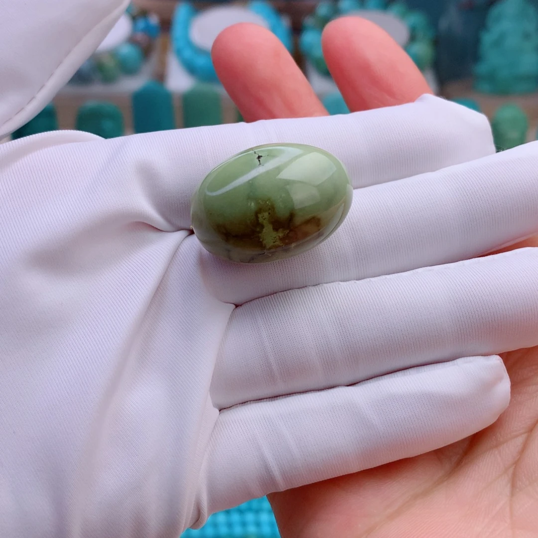 绿松石未镶嵌挂件