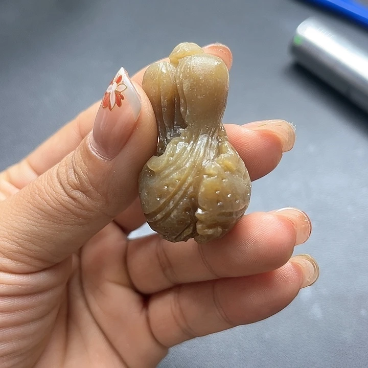 【闪购商品】颈饰未镶嵌和田玉