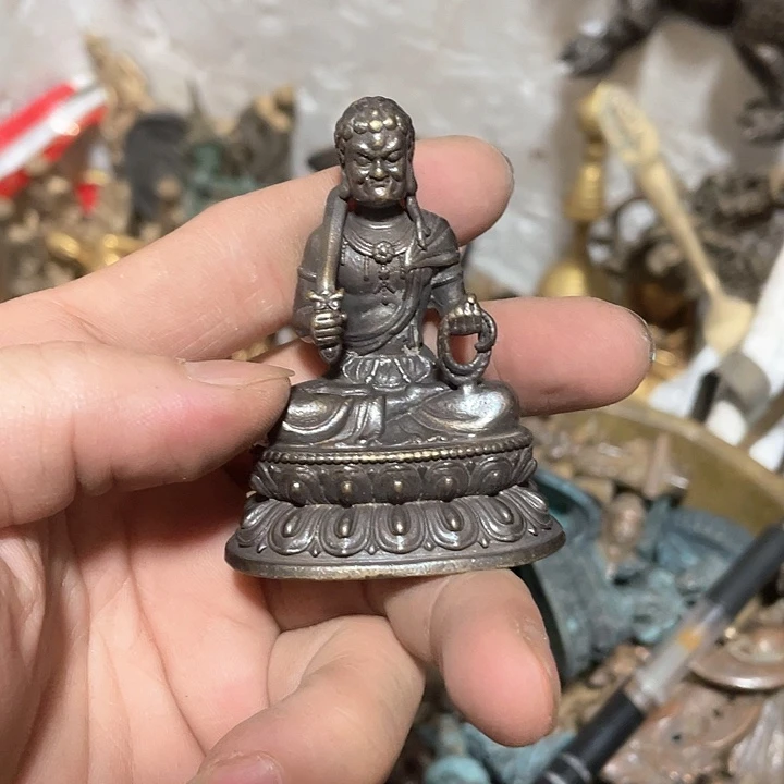 一*宸金属制品光头工艺品