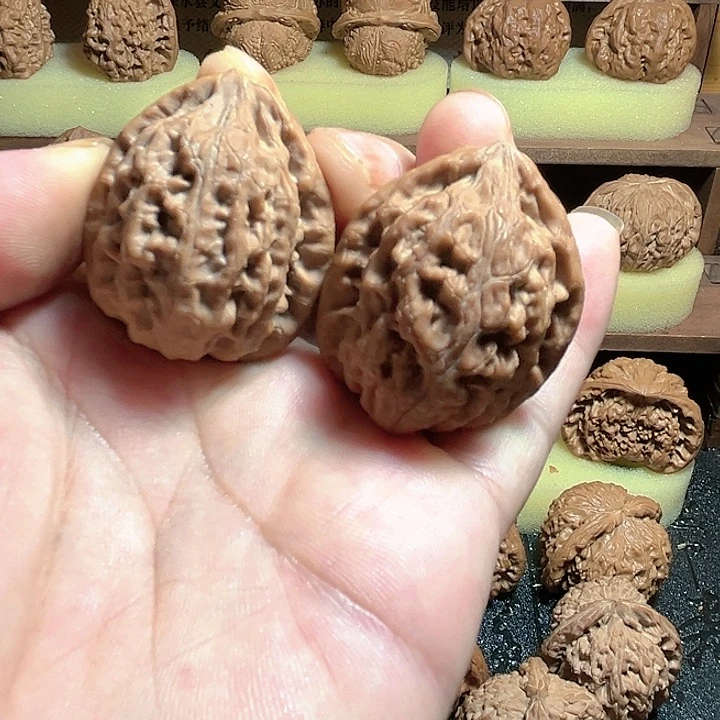 【闪购商品】把件文玩核桃玄武