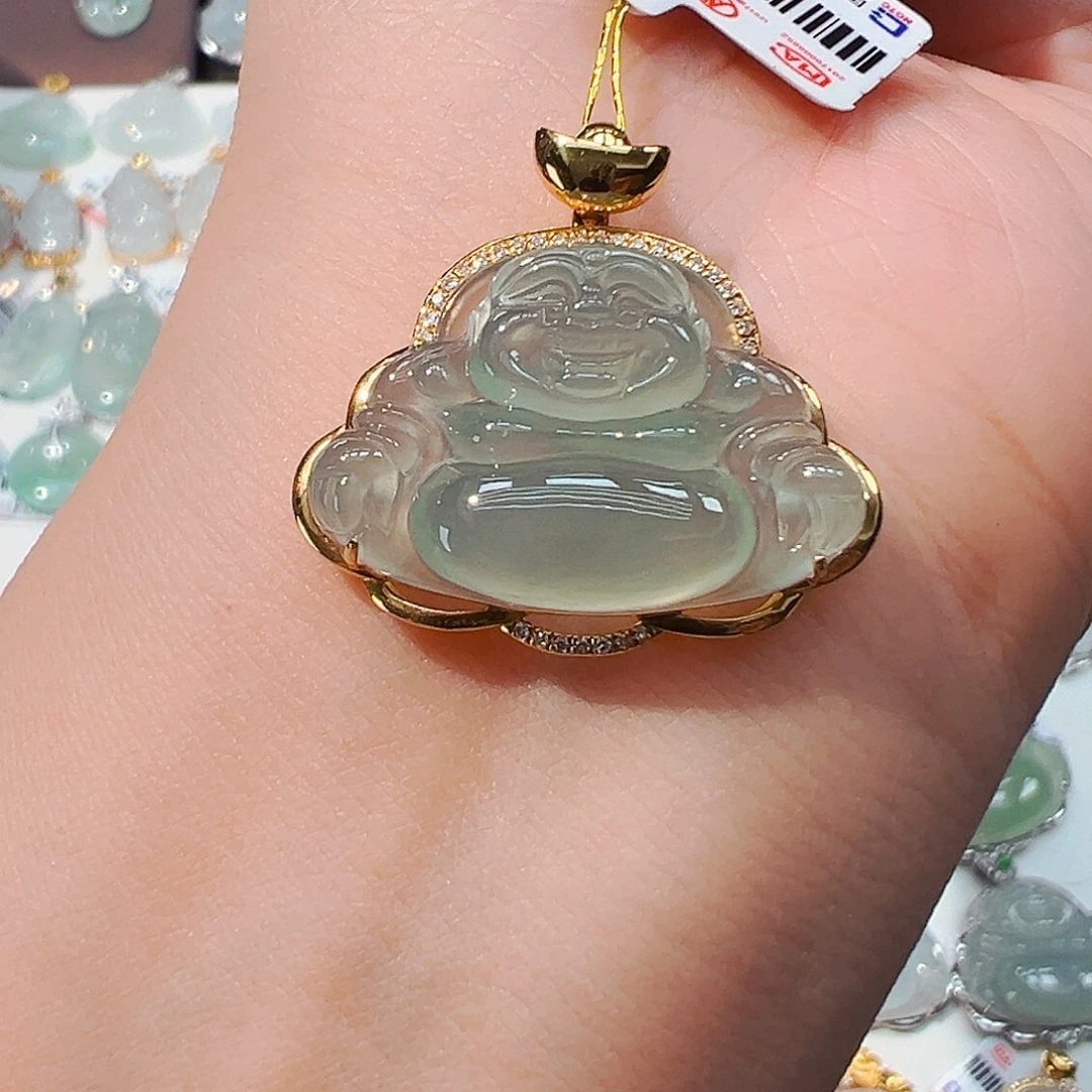 翡翠18K金镶嵌颈饰佛公
