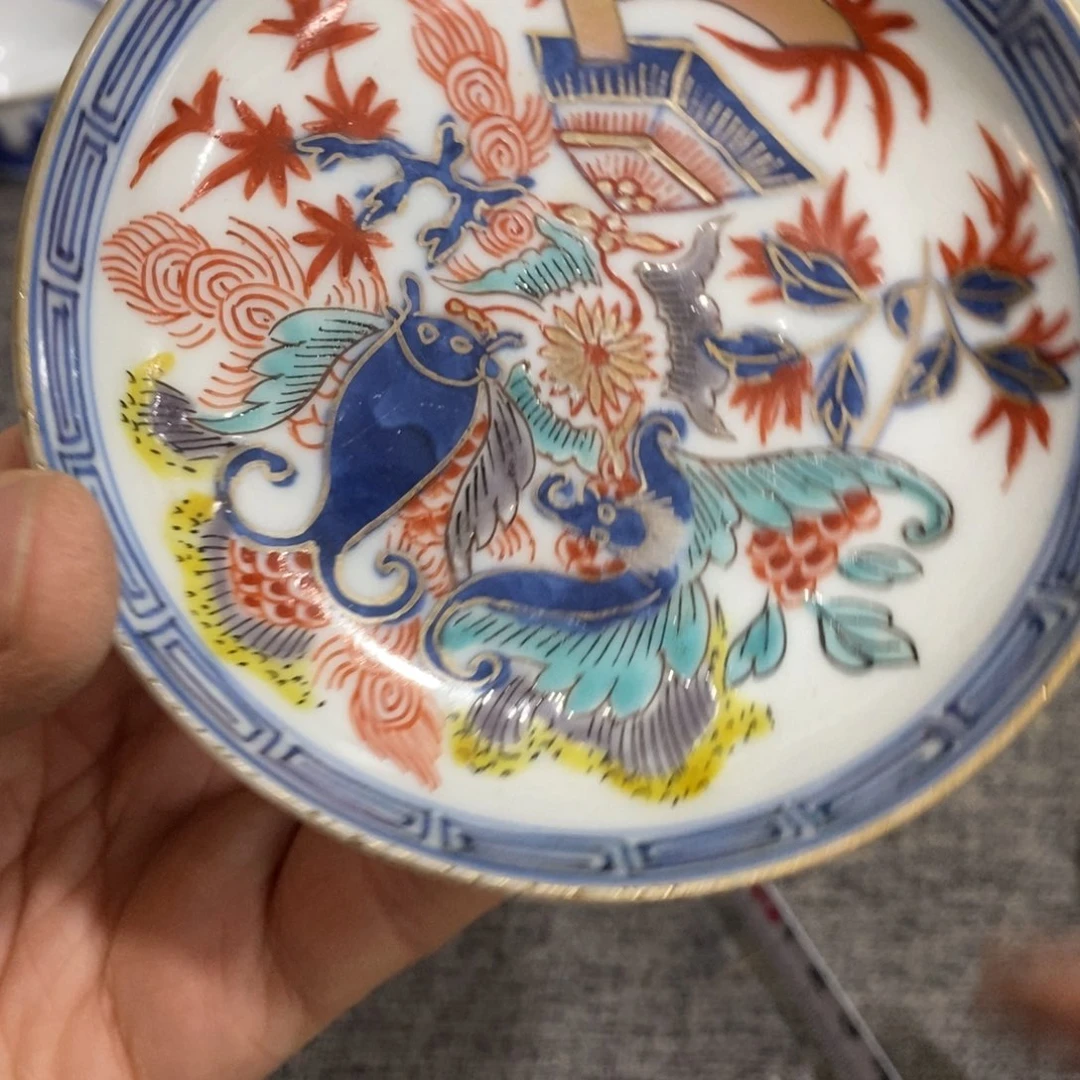 瓷片非常漂亮好看的花瓶