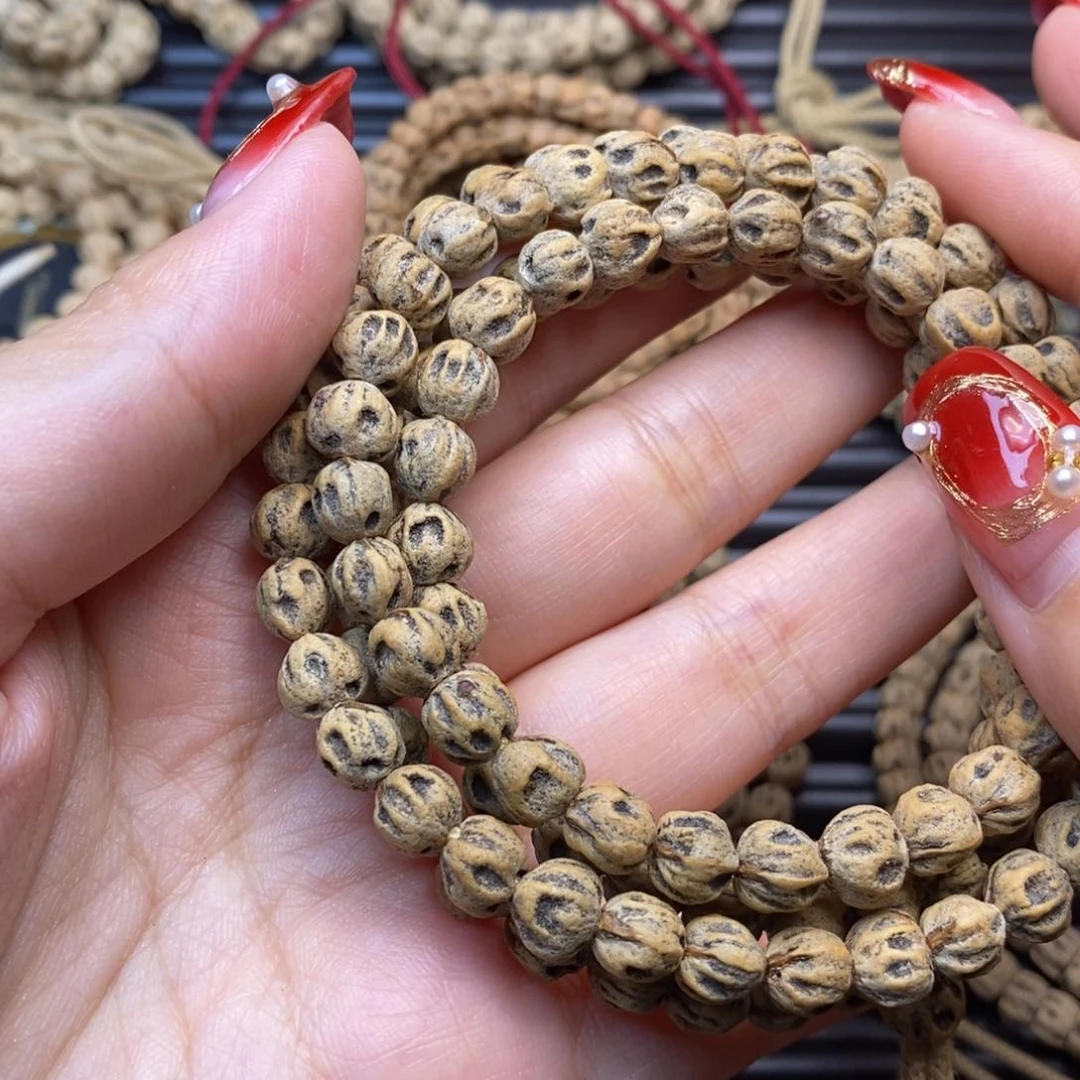 柏香籽/百香籽吊坠纪*希