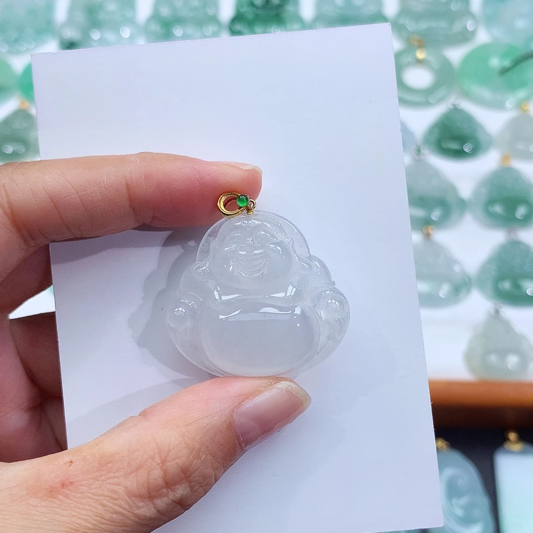 颈饰18K金镶嵌翡翠翡翠吊坠