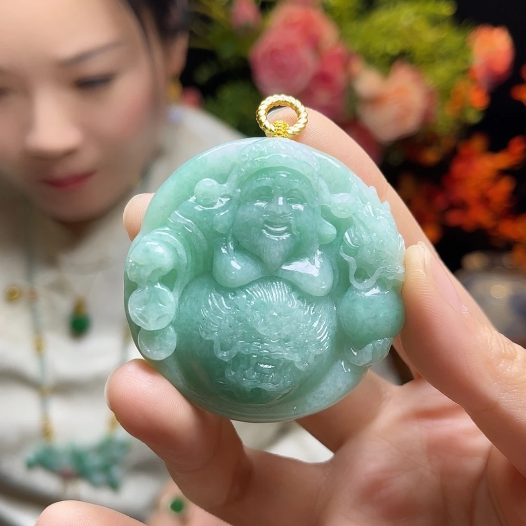 翡翠颈饰未镶嵌财神满绿