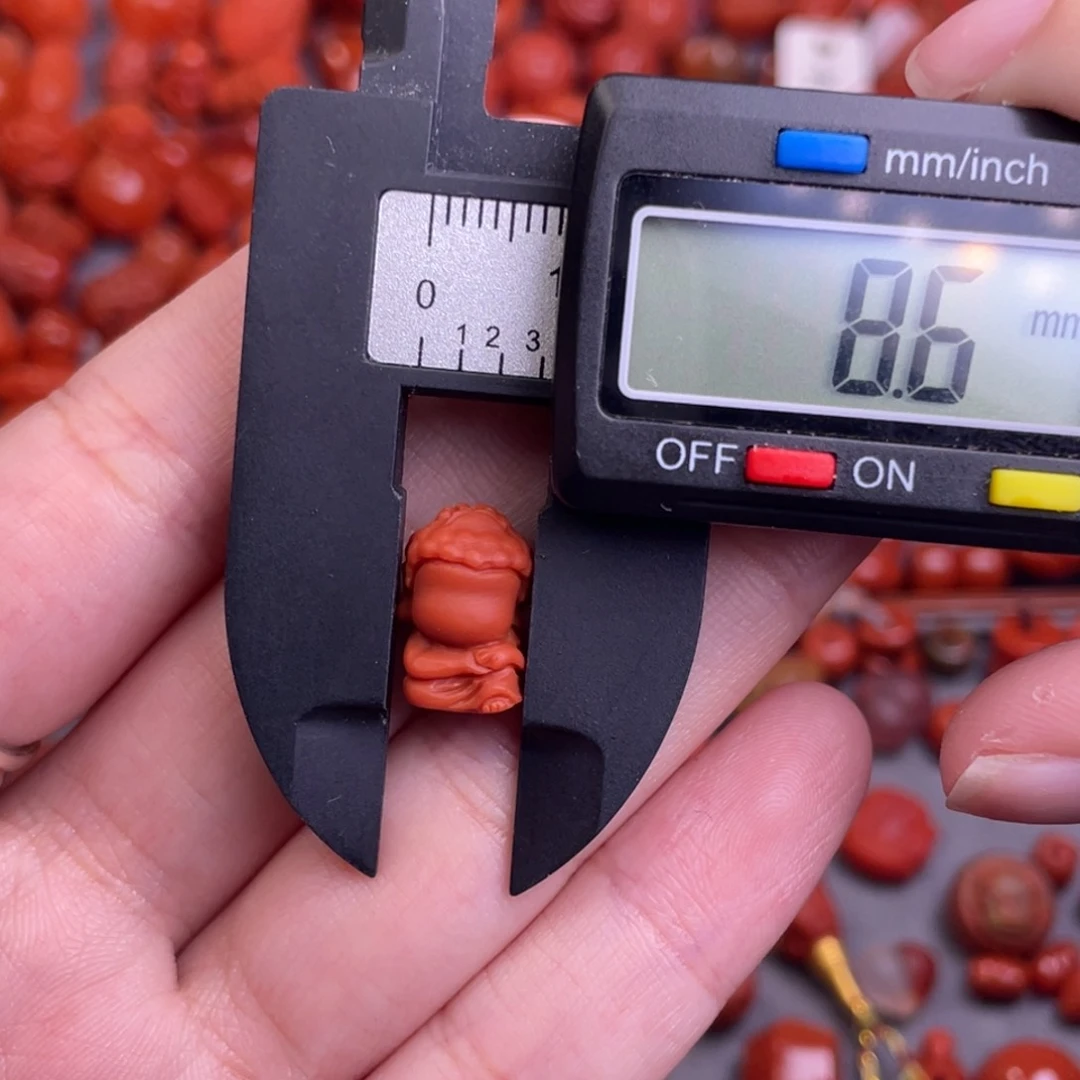 南红玛瑙配饰未镶嵌