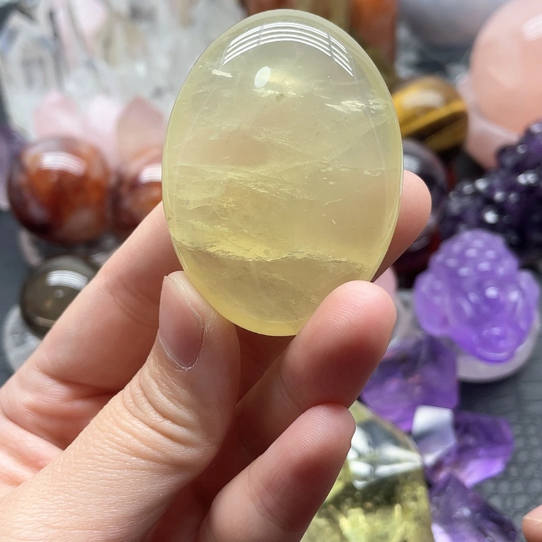未镶嵌水晶珠宝半成品21黄水晶肥皂手握，有瑕漏