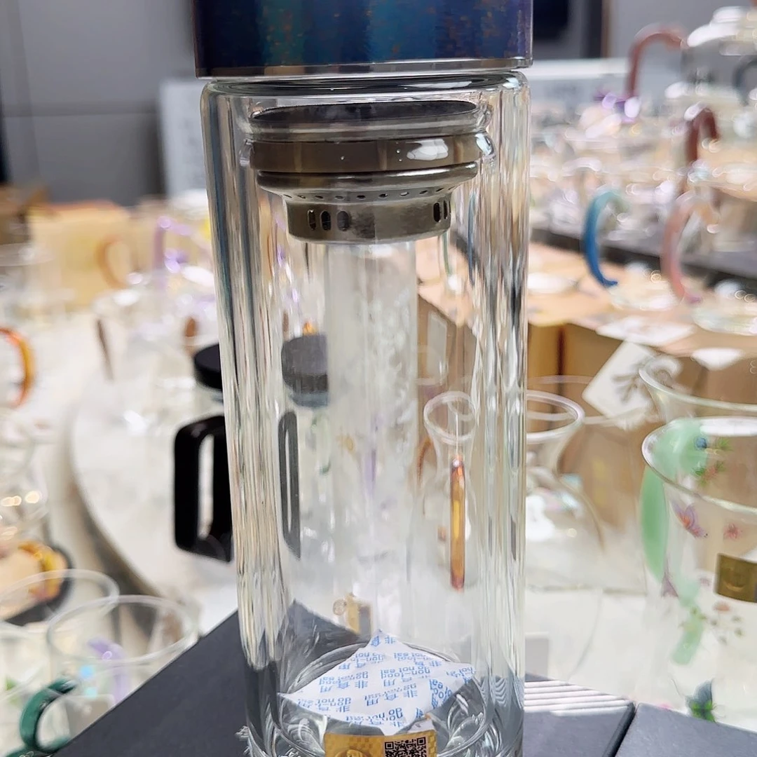 禾器沁岚保温杯蓝金