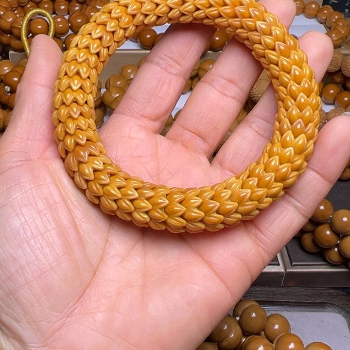 吊坠橄榄核聚宝盆