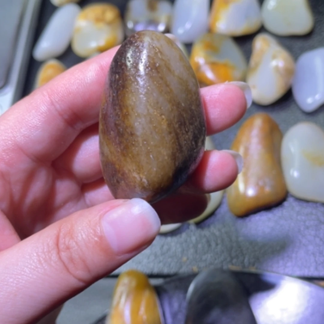 【闪购商品】颈饰未镶嵌和田玉（子料）