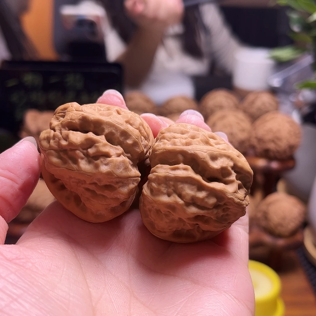 ****y文玩核桃把件39+白茬蛤蟆82