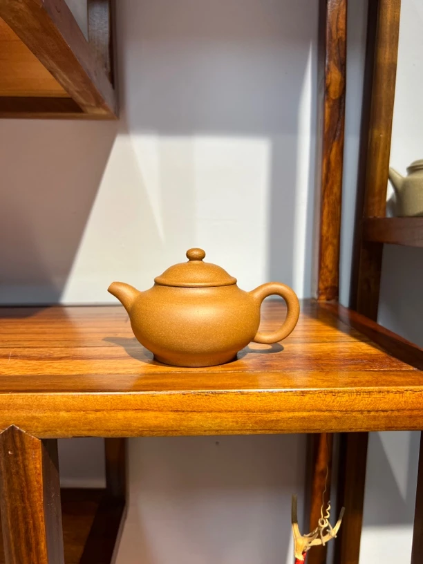 明清老宕口～沉香砂～矮潘壶
