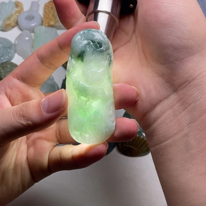 颈饰未镶嵌翡翠龙牌35