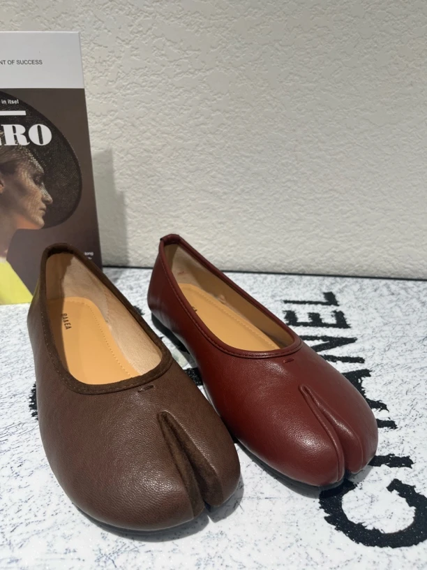 复古韩系平底真分趾皮面猪蹄鞋2025新款早秋单鞋女一脚蹬软底韩