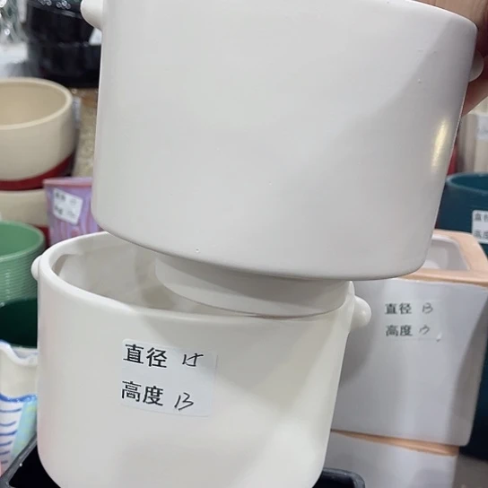 多肉绿植陶瓷花盆9.9包邮，有孔