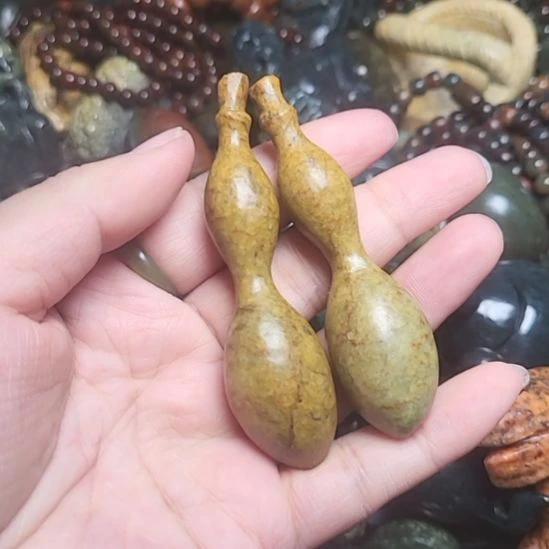岫岩河磨玉（透闪石质玉）未镶嵌挂件