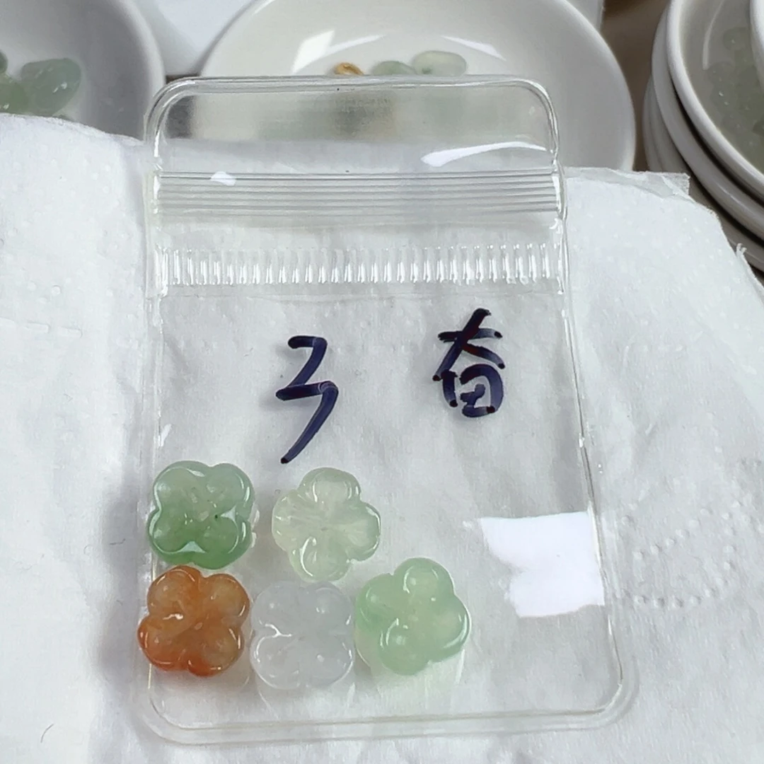 奋***翡翠散珠3号链接，a货翡翠