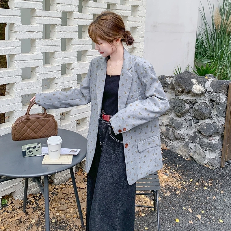 4302新款春季设计感气质碎花西装外套流行时尚潮牌女装高级外套