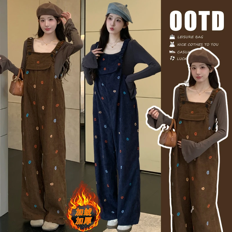 孕妇背带裤秋冬2025新款韩版喇叭袖打底上衣加绒加厚刺绣背带裤女