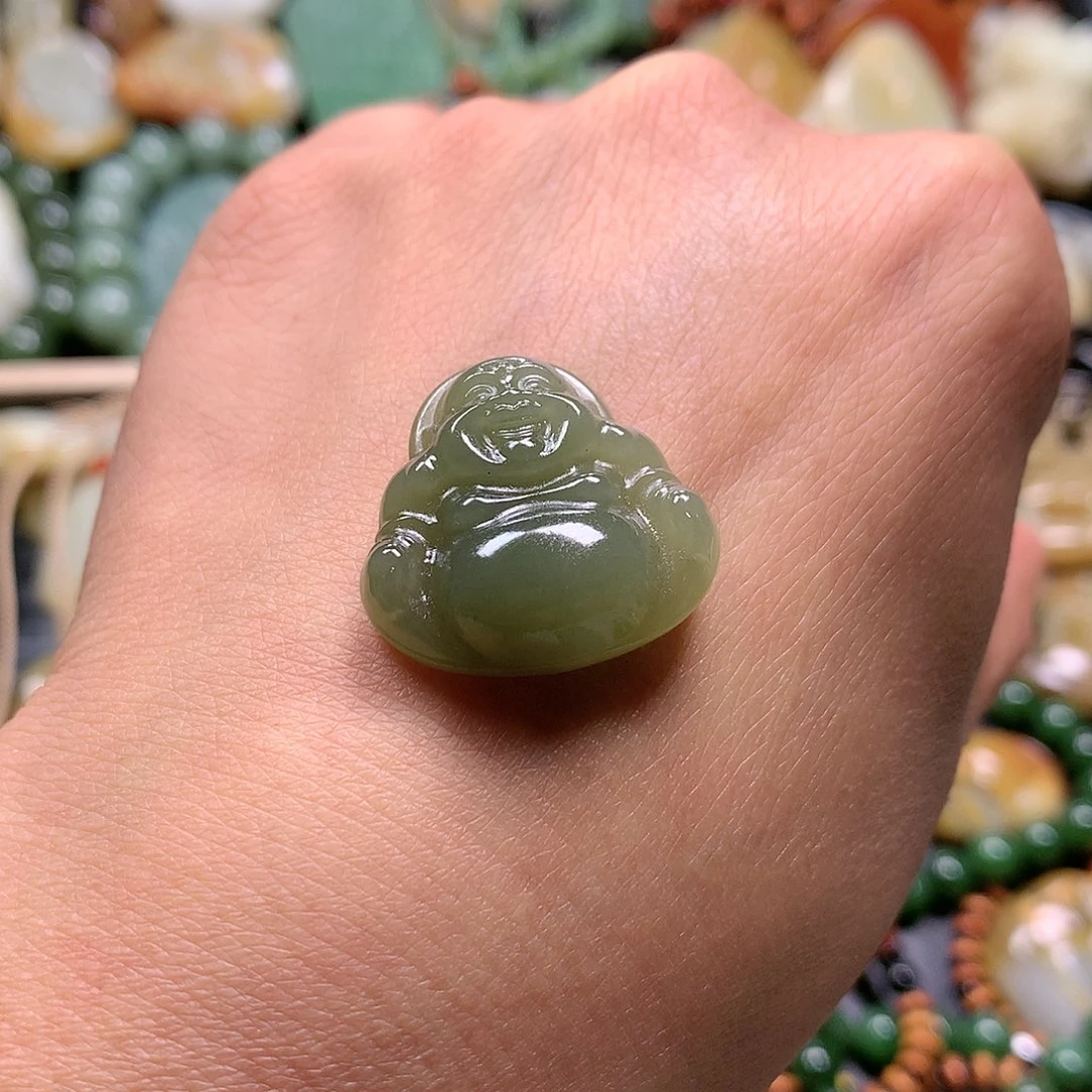 和田玉吊坠未镶嵌豆*?