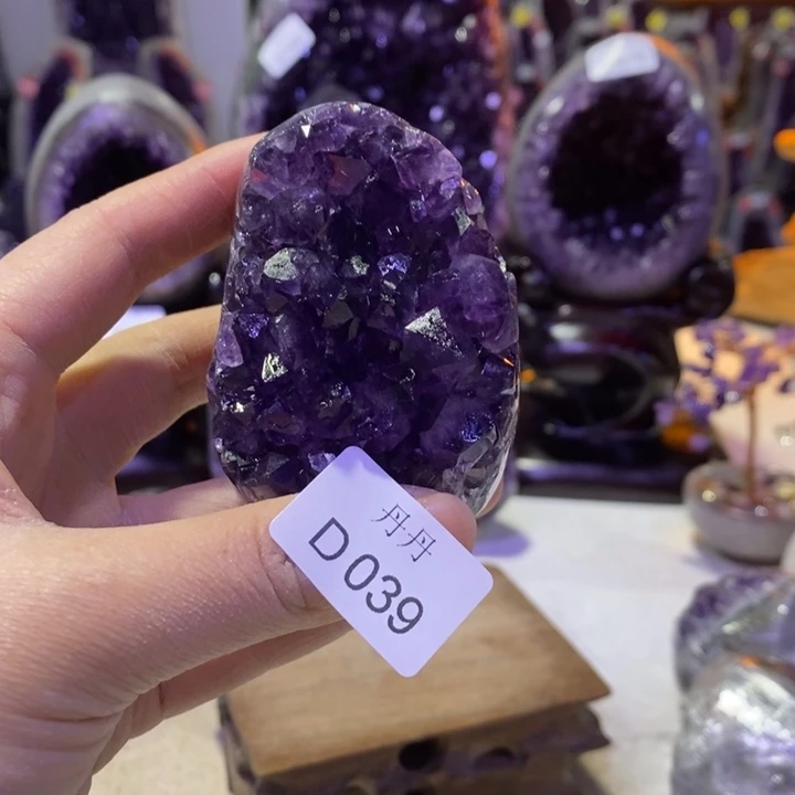 水晶摆件未镶嵌摆件